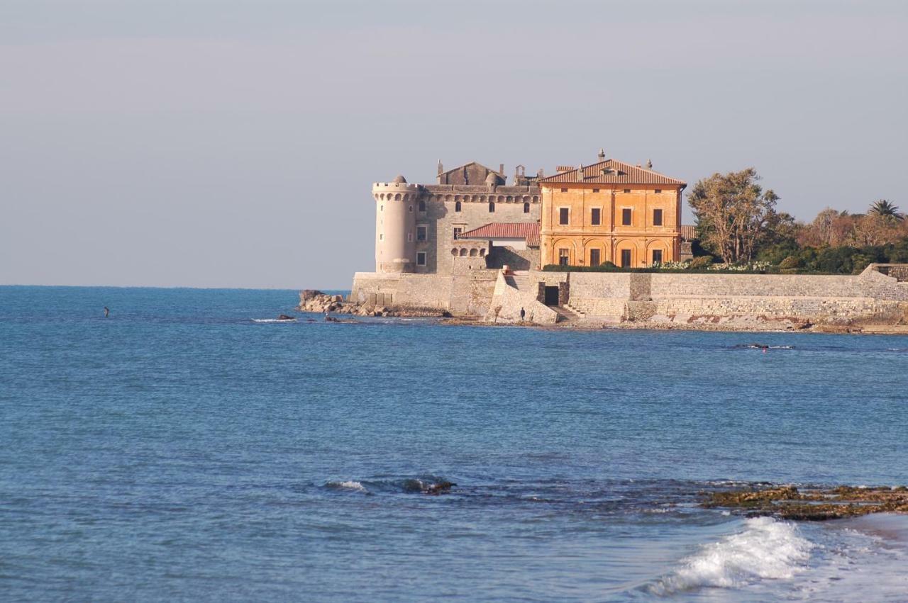 Roma Alla Villa Di Pompeo Ladispoli Exterior foto